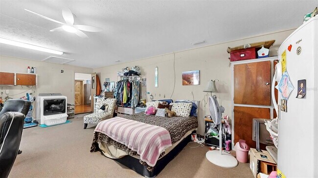 Building Photo - 38919 3rd Ave