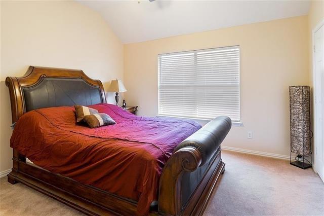 Building Photo - 17804 River Chase Dr