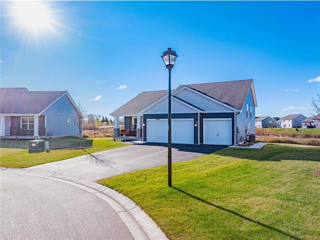 Building Photo - 20585 Geyser Ct