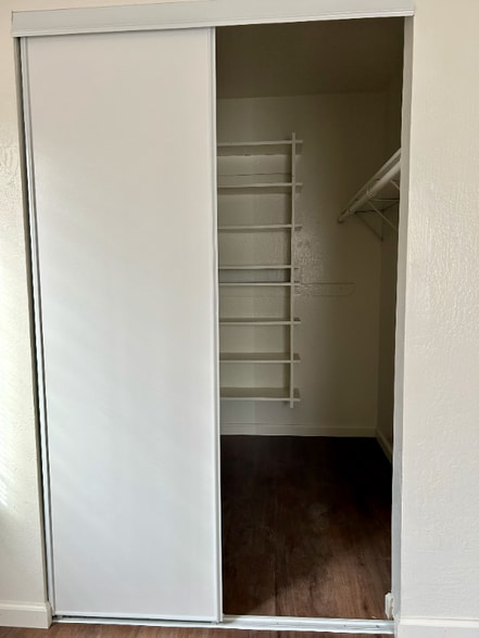 Building Photo - 897 K St