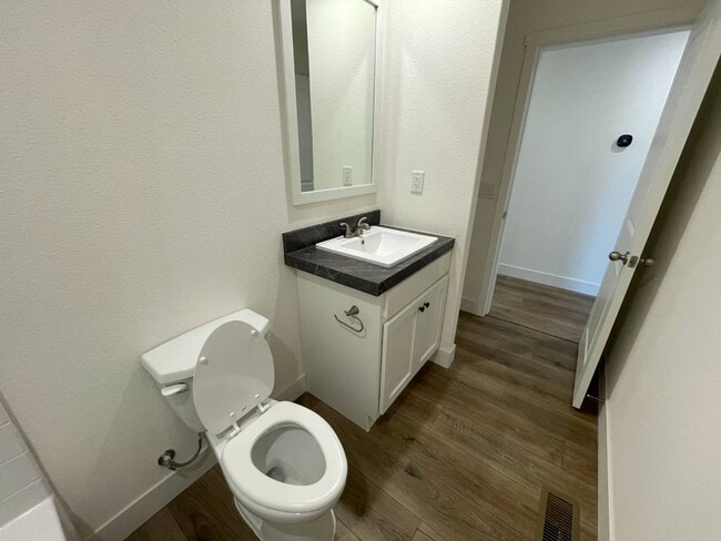 Building Photo - 6656 Pentz Rd