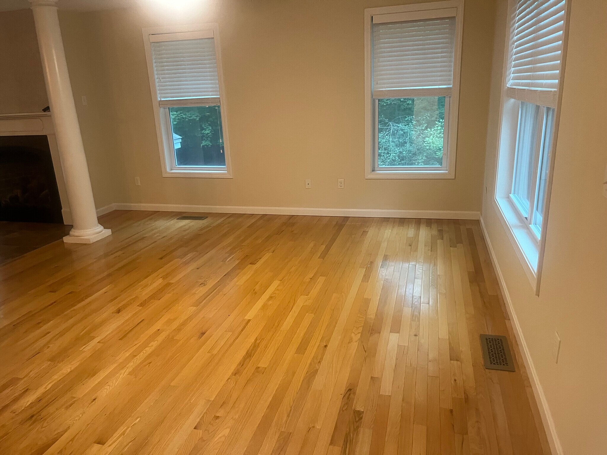 living room - 11 Pinecrest Dr