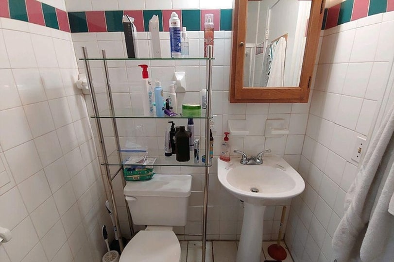Clean efficient bathroom upstairs. - 914 SW 8th Ln