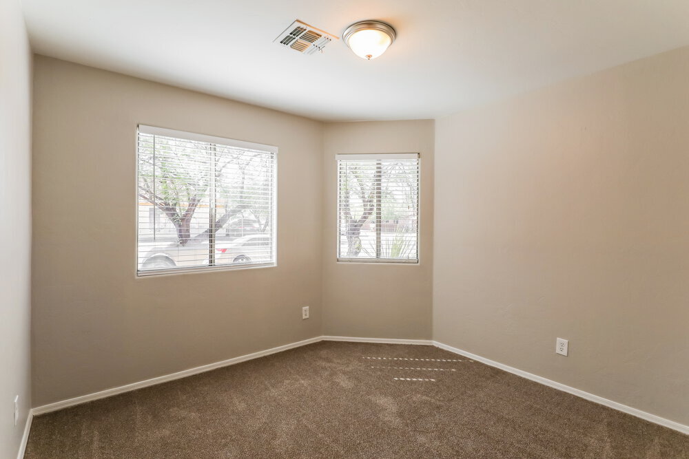 Building Photo - 4381 Via Rio Azul S