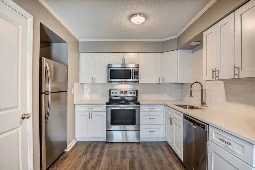 Corinth Place 8018 Mohawk St Prairie Village KS 66208 Apartment Finder