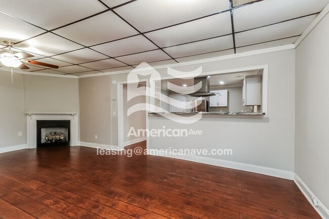 Building Photo - 209 Poplar St