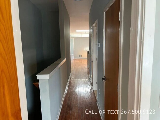 Building Photo - 619 Passyunk Ave