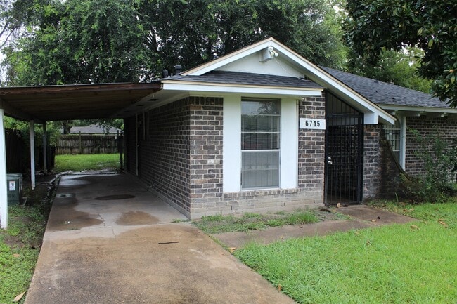 Building Photo - 6715 Hopper Rd