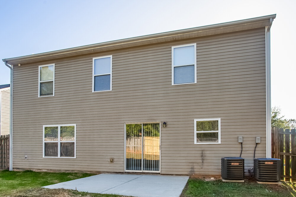 Building Photo - 3626 Larkhaven Village Dr