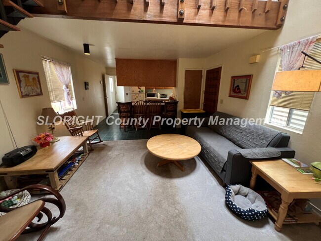 Building Photo - AVAILABLE JULY- Charming Cottage in Los Osos - 2 Bed / 1 Bath
