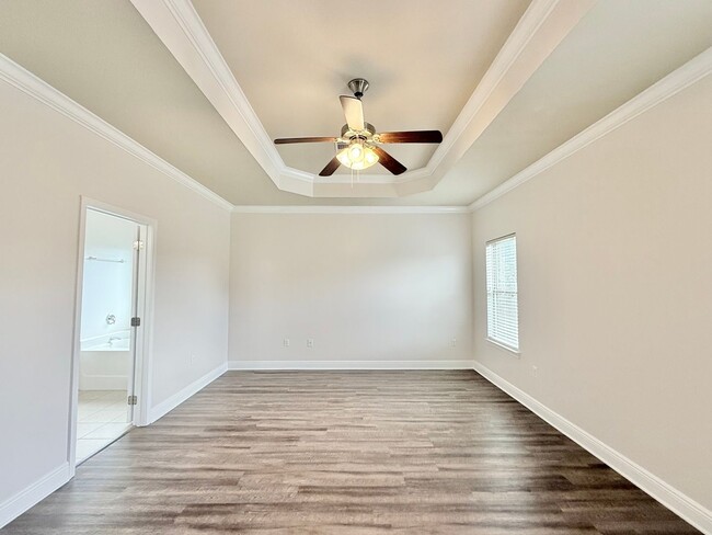 Building Photo - Beautiful 3-Bedroom Corner Lot