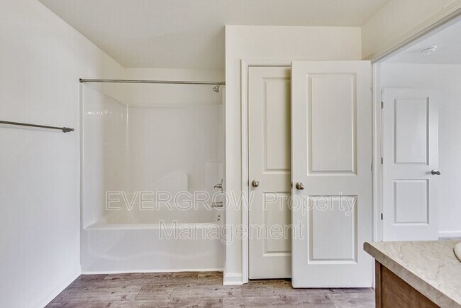 Building Photo - 10832 Penwell Way