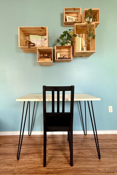 Building Photo - 9730 Regent St