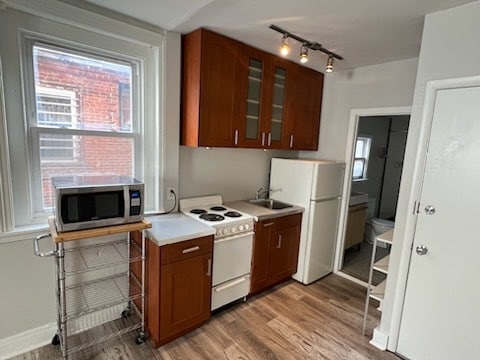 Building Photo - 1227 Spruce St