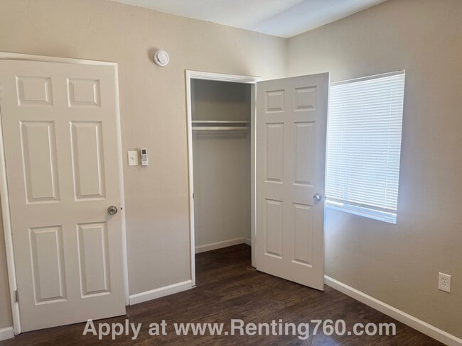Building Photo - Cozy 2 Bed 2 Bath Home!