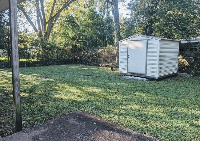 Building Photo - 22 W Cromwell St