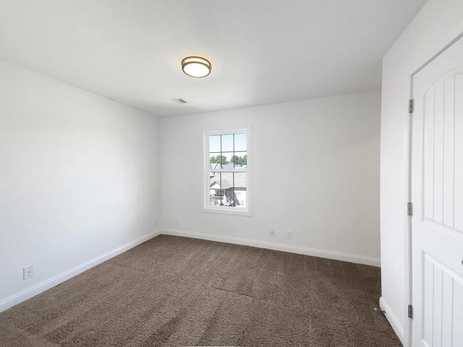 Building Photo - 1575 Cobra Ln