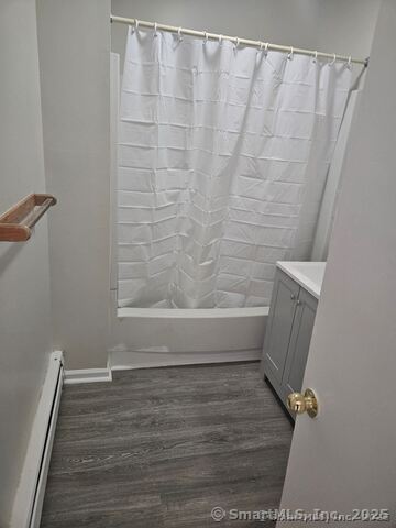 Building Photo - 640 Elm St