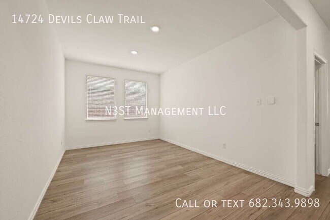 Building Photo - 14724 Devils Claw Trl