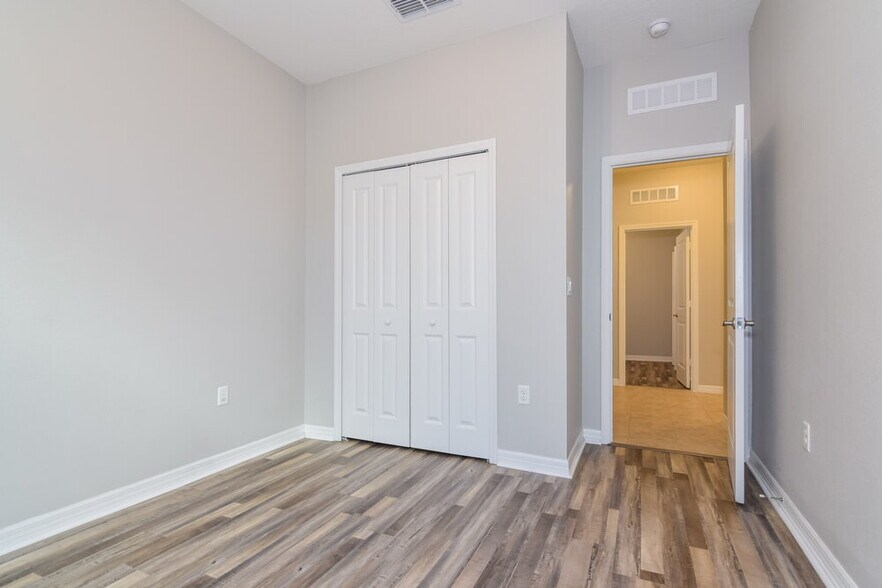 Building Photo - 1309 Canyon Oaks Dr