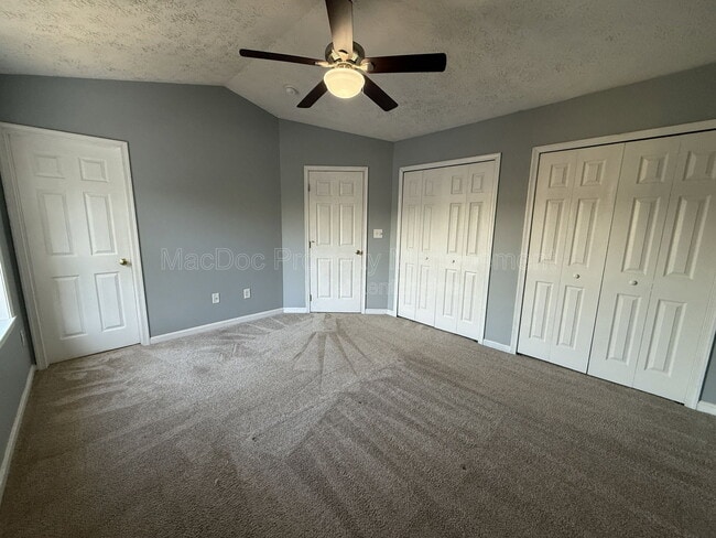Building Photo - 10500 Boxmeer Ct