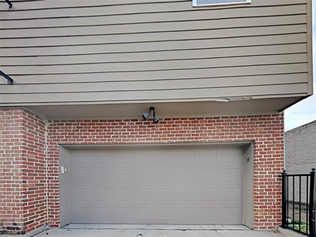 Building Photo - 3200 Ross Ave
