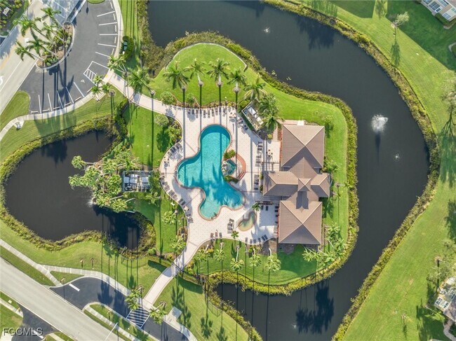 Building Photo - 14691 Lake Olive Dr