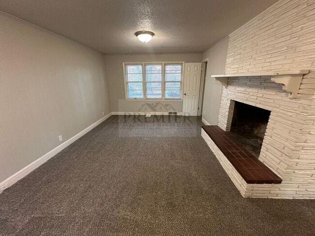 Building Photo - 10100 Blue Ridge Blvd