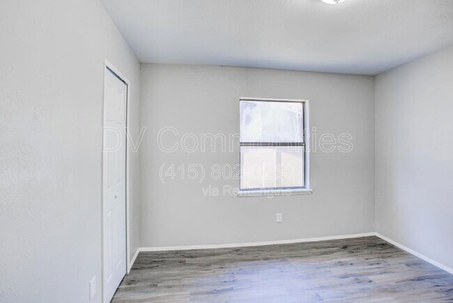 Building Photo - 5806 Evening Shadows Ln