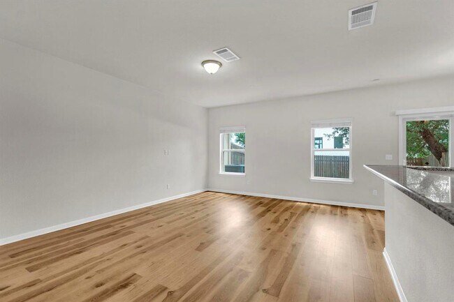 Building Photo - 1701 S Bell Blvd
