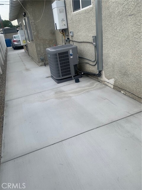 Building Photo - 11519 Balboa Blvd