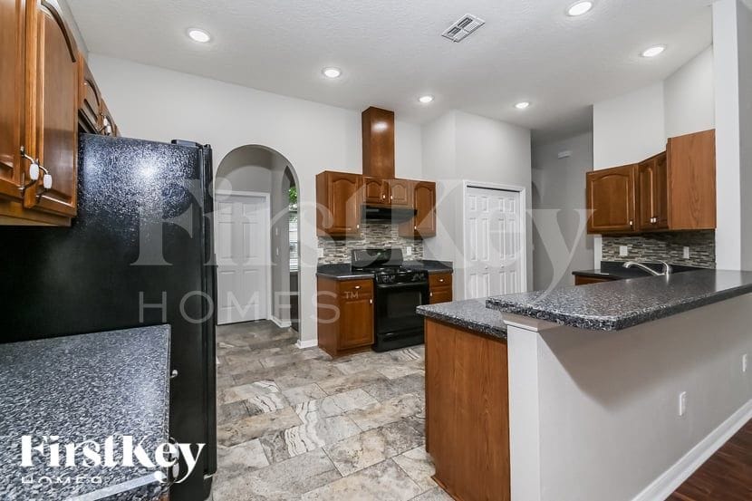 Building Photo - 2524 Wheeler Groves Dr