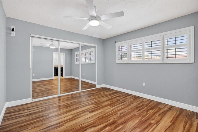 Building Photo - 6660 Cape Hatteras Way NE