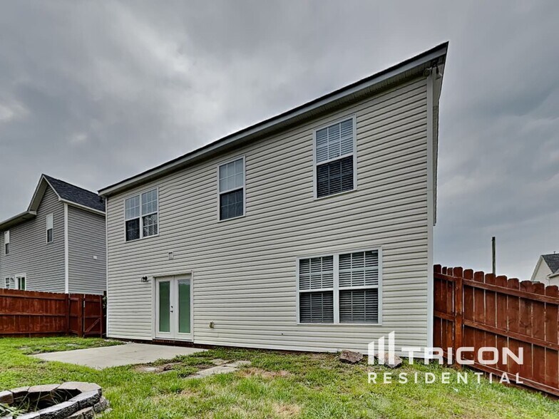 Building Photo - 937 Anchor Way NE