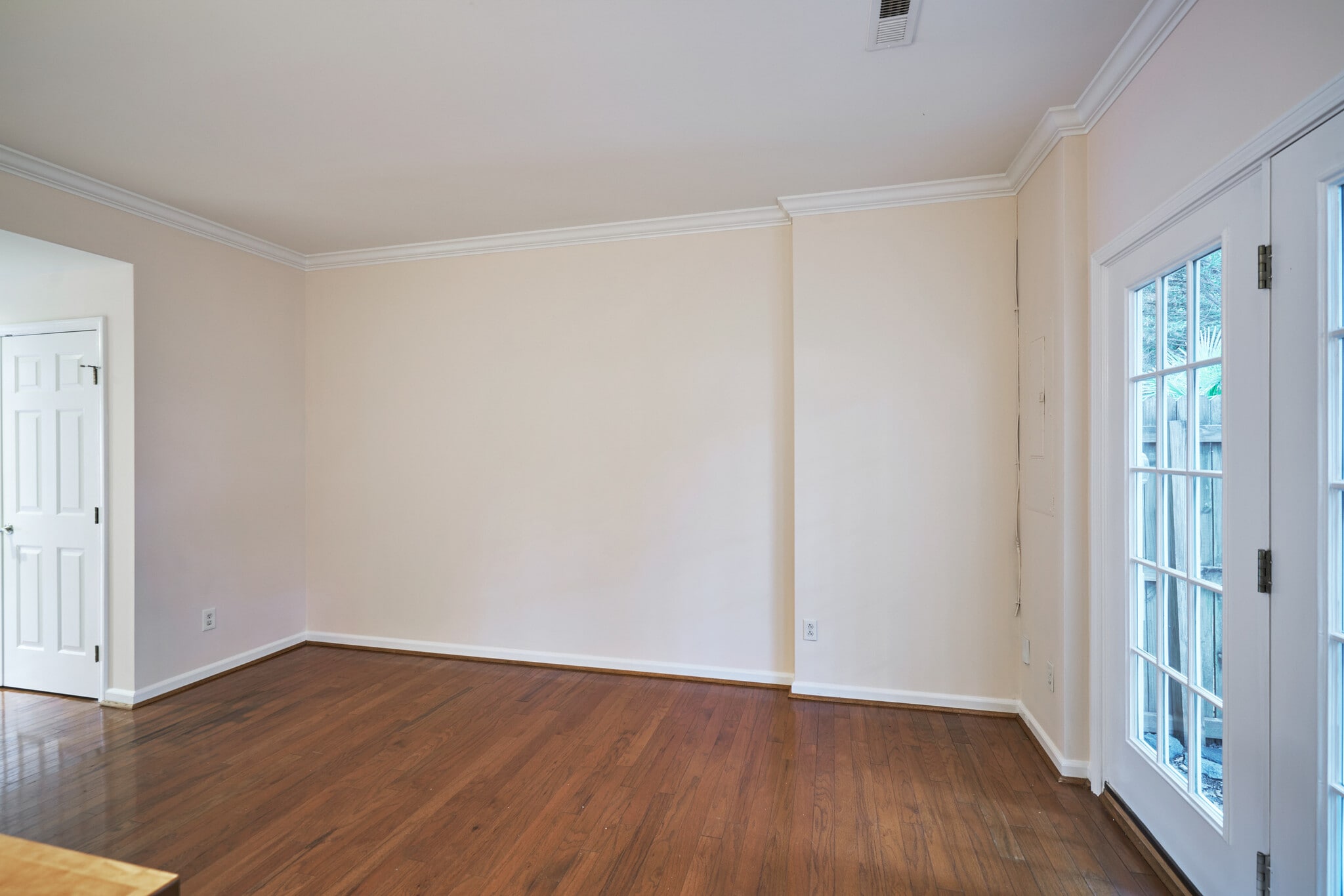 Building Photo - 420 Canewood Pl