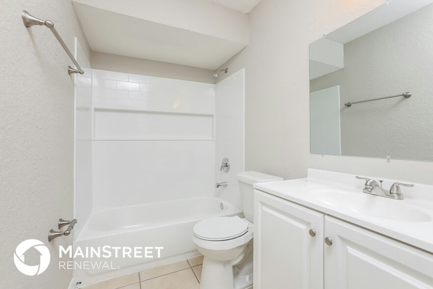 Building Photo - 9163 Montevello Dr