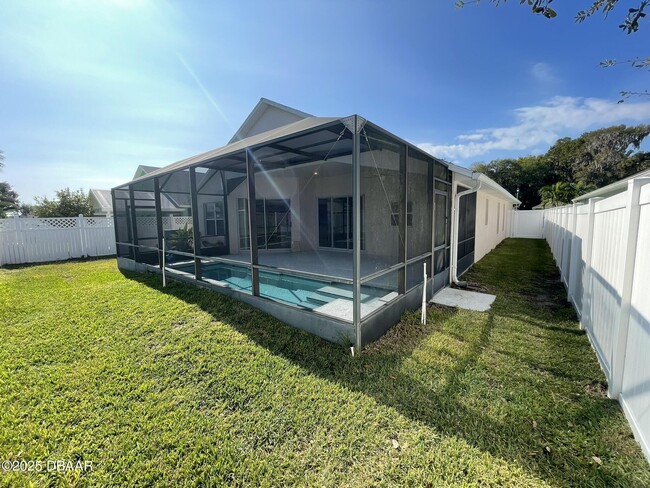 Building Photo - 613 Coral Trace Blvd