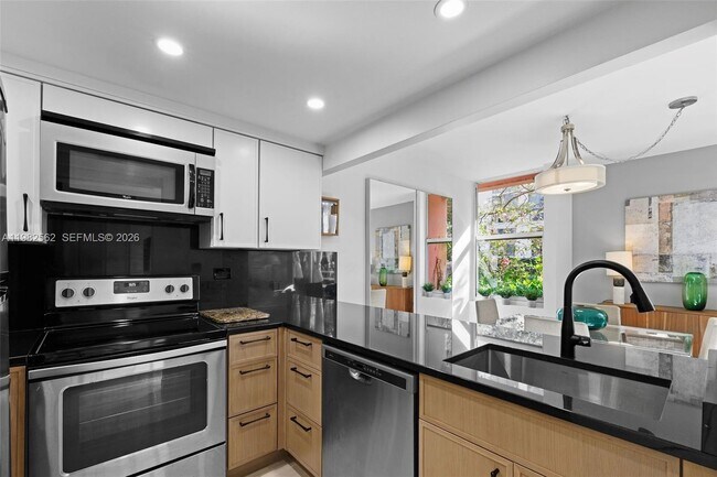 Building Photo - 2801 Florida Ave