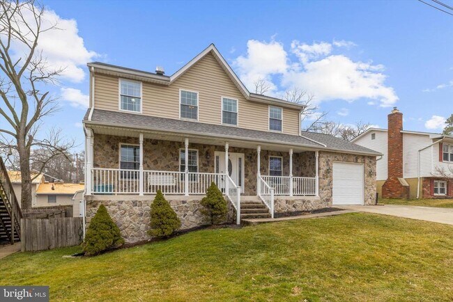Building Photo - 7665 Cedar Dr