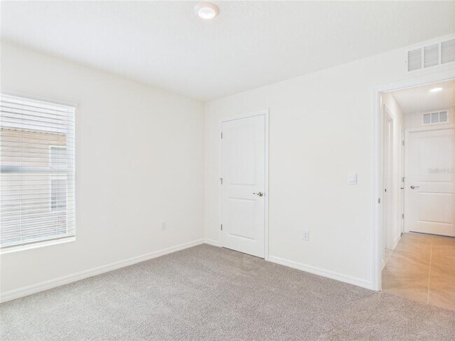 Building Photo - 4742 SW 88th St