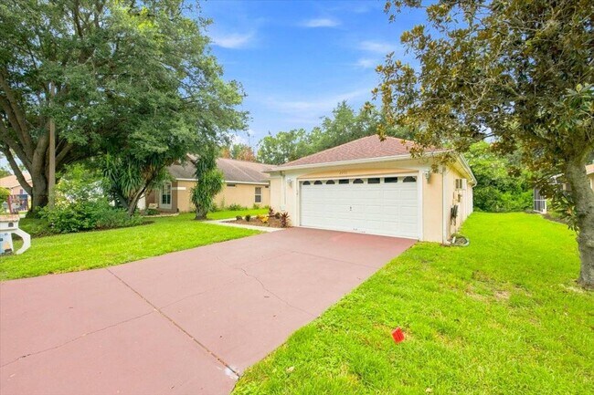 Building Photo - 2393 Paulette Dr