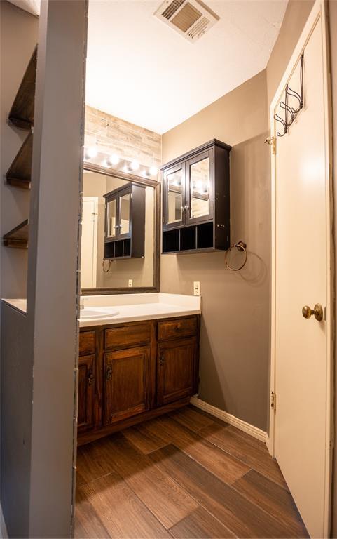 Building Photo - 46 N Rushwing Cir