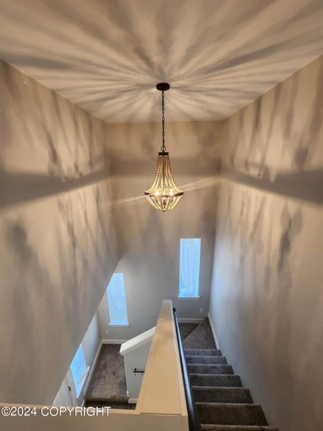Building Photo - 6585 Beverly Hills Cir