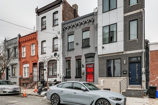Building Photo - Brand New Modern Apartment Brewerytown