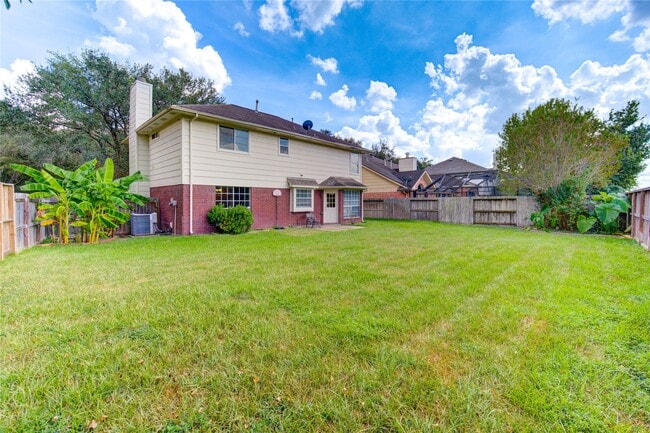 Building Photo - 4219 Margate Dr