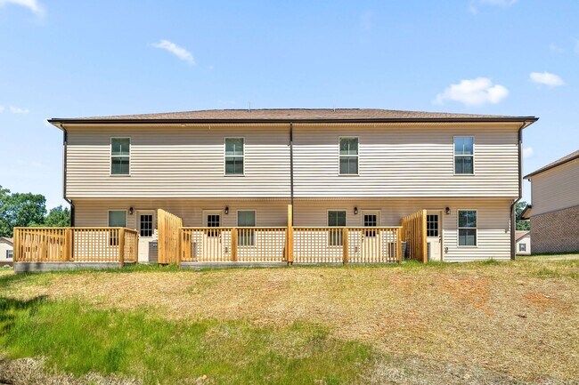 Building Photo - 259 Smithson Ln