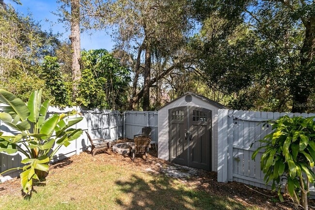 Building Photo - 4258 E Weeping Willow Cir