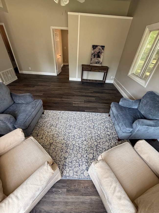 Building Photo - LAND CONTRACT (RENT-TO-OWN)