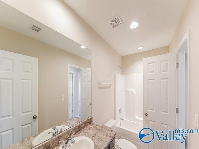 Building Photo - 158 Wexford Way