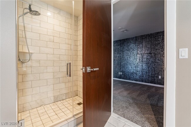 Building Photo - 4471 Dean Martin Dr